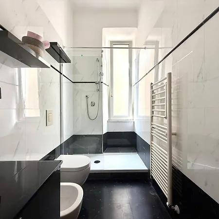 Per 5 Persone Su Scalinata Storica A 9 Minuti A Piedi Dalla Stazione E 12 Dal Centro - Vista Sui Tetti Della Citta - Zona Collinare Residenziale *